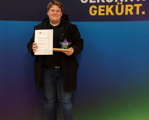 Herr Felix Penner bei der Ehrung zum besten Berufskraftfahrer